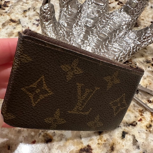 SOLD❤️Louis Vuitton Vintage Key pouch chain card holder - Picture 3 of 11